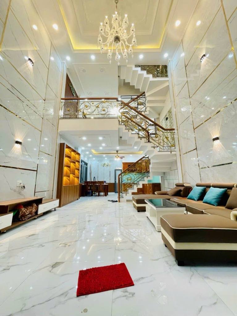 Bán nhà mặt tiền kinh doanh Hiệp Bình Chánh, gần Gigamall Phạm Văn Đồng - Giá tốt