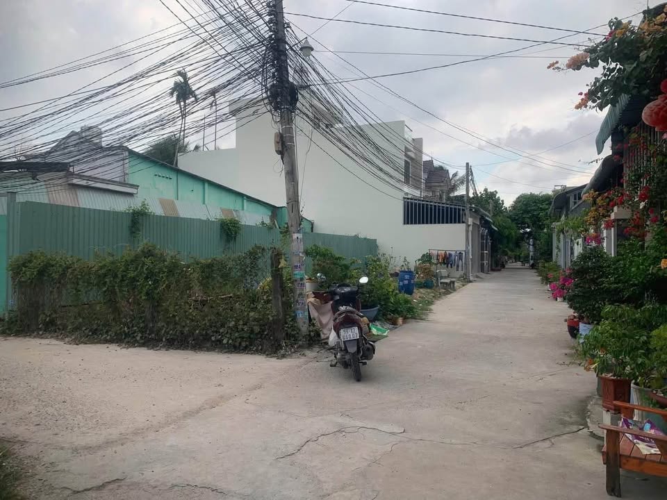 Siêu phẩm đất lô góc Thuận An chỉ 2,4 tỷ, vị trí vàng