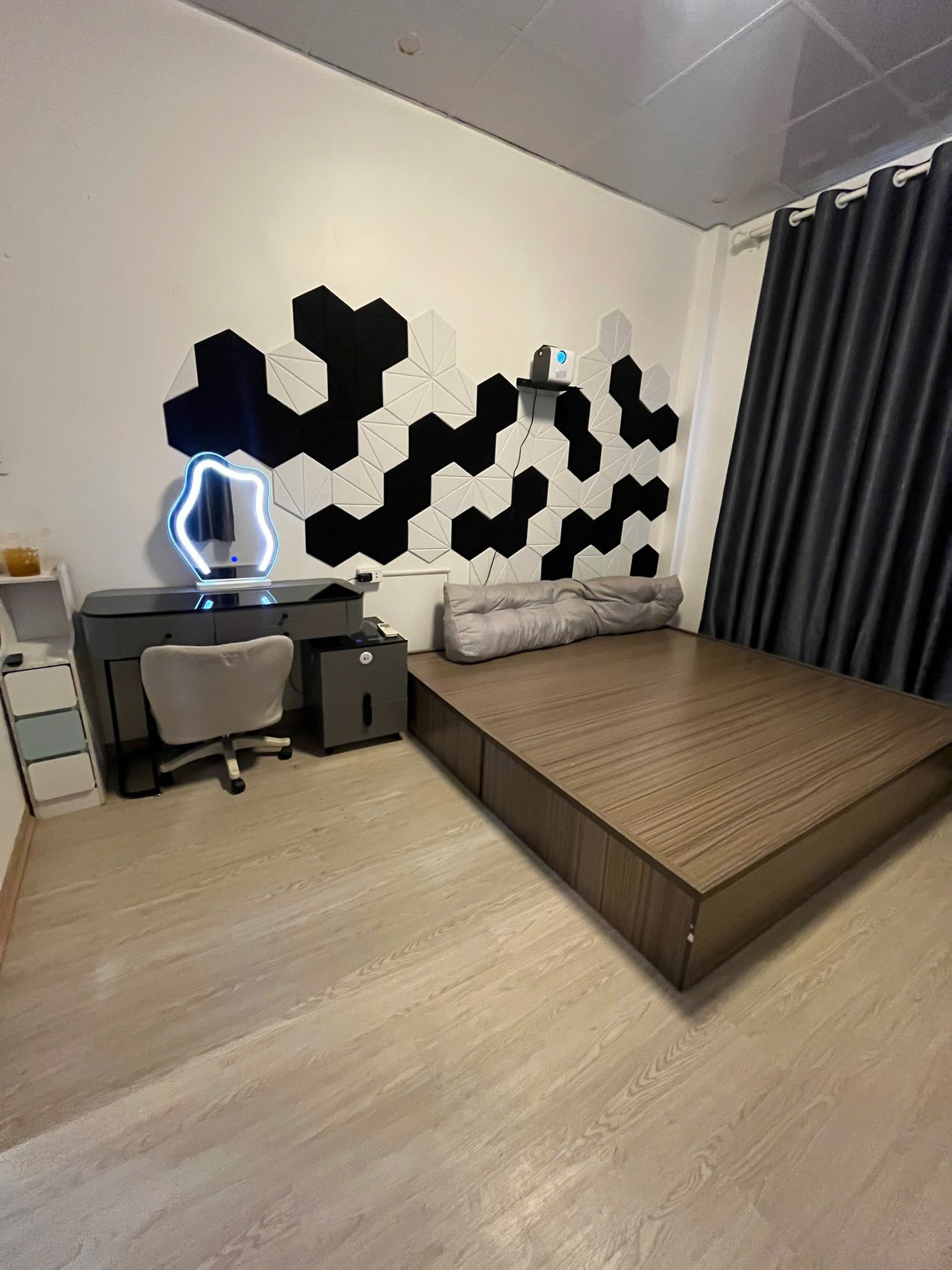 Nhà Tôn Đức Thắng 30m2 full nội thất, giá hời như mơ