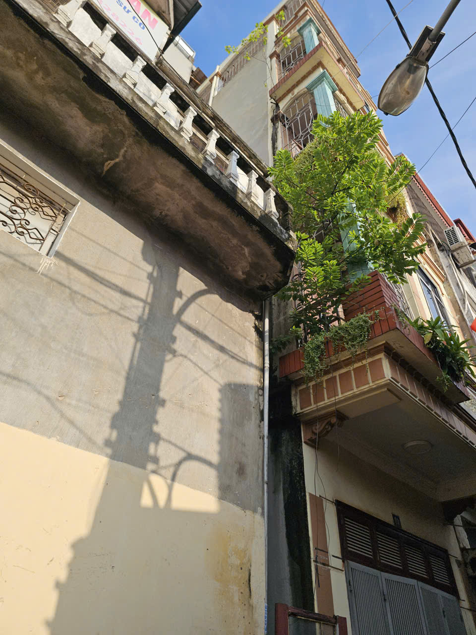 Nhà 4 tầng 38m² Ngô Quyền, Hà Nội, thoáng, đỗ ô tô, gần khu đô thị Văn Khê