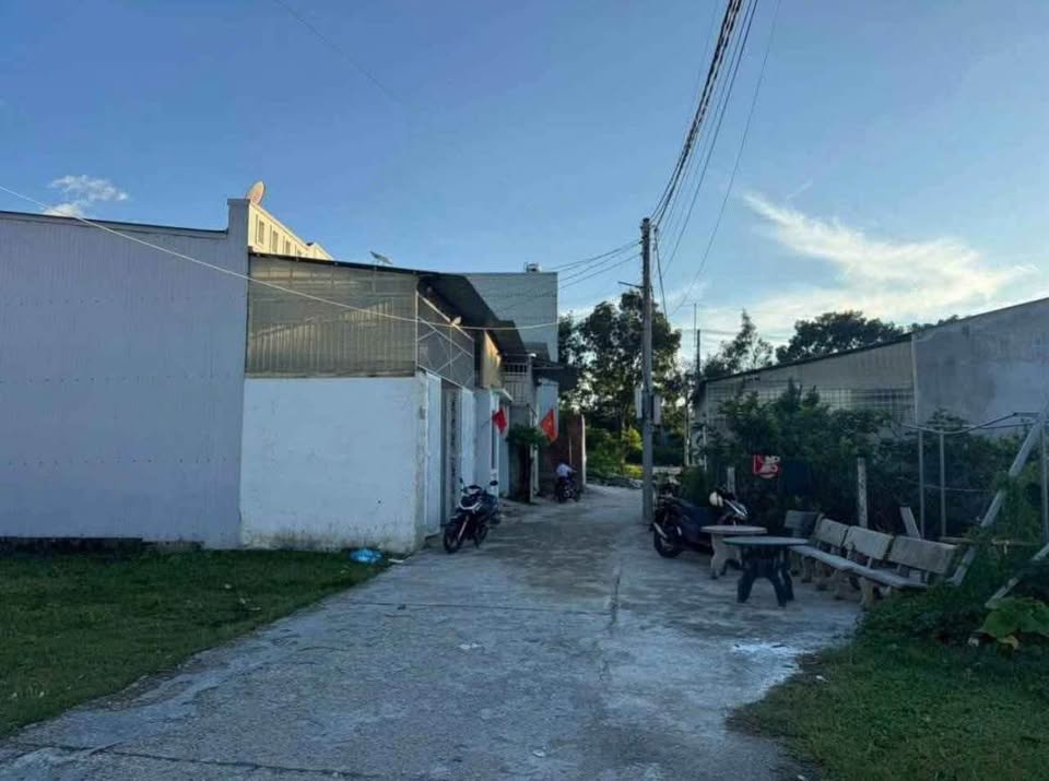 Bán đất tại hẻm 03 đường Hoàng Thị Loan, phường Quang Trung