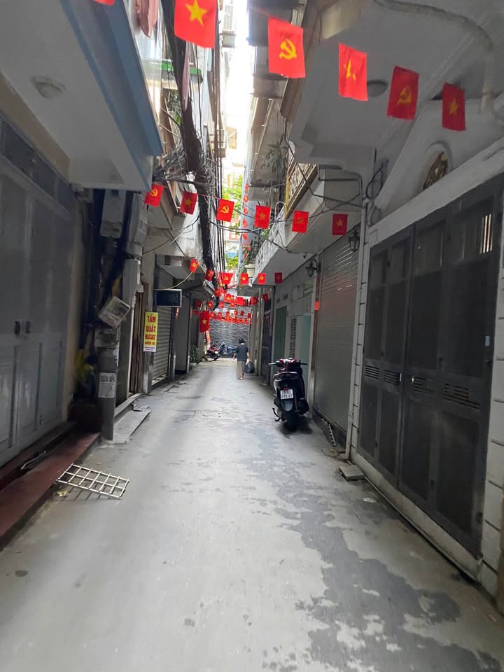 Tìm nhà &#34;ngon bổ rẻ&#34; ở Đống Đa, Hà Nội mà vẫn có sổ đỏ chính chủ