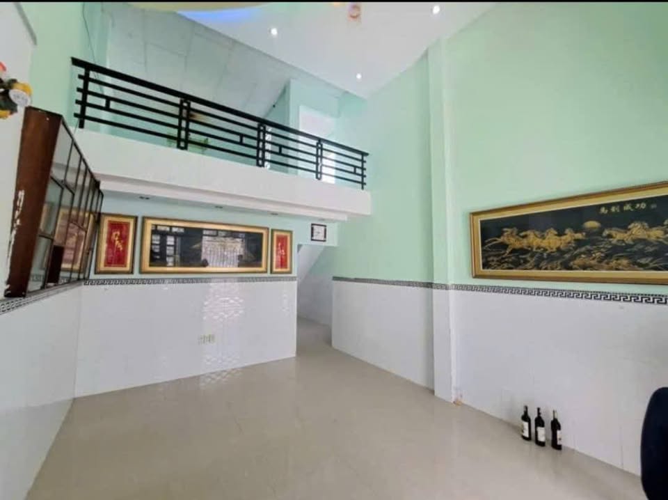 Bán nhà tại hẻm Ngô Đến, Ngọc Hiệp, Nha Trang, ô tô ra vào thoải mái, khu dân cư an ninh