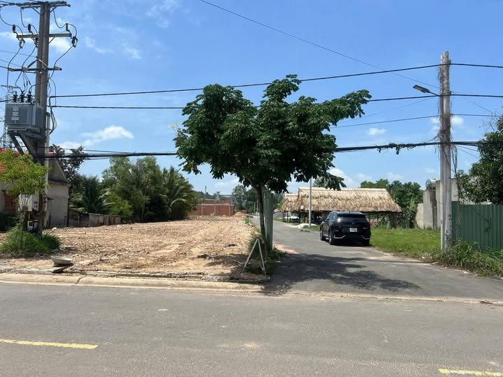 Bán đất góc 2 mặt tiền đường Hồ Văn Huê, Phước Tân, Biên Hòa, giá tốt nhất khu vực