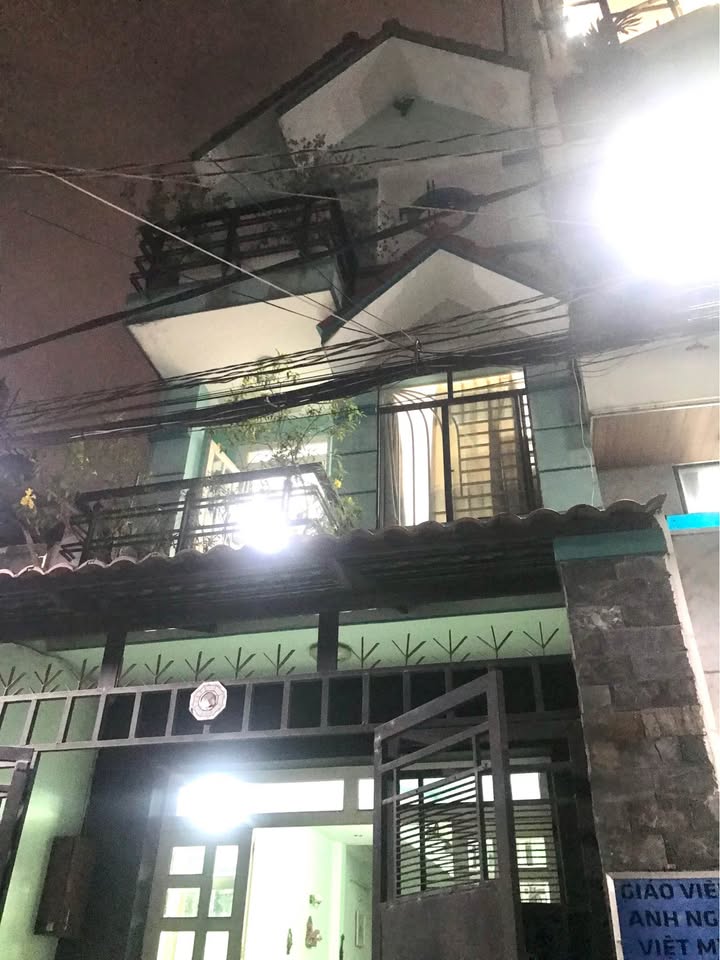 Nhà Vườn Lài Tân Phú 3 tầng đẹp kiên cố, hẻm xe hơi, 80m2 chỉ nhỉnh 6 tỷ