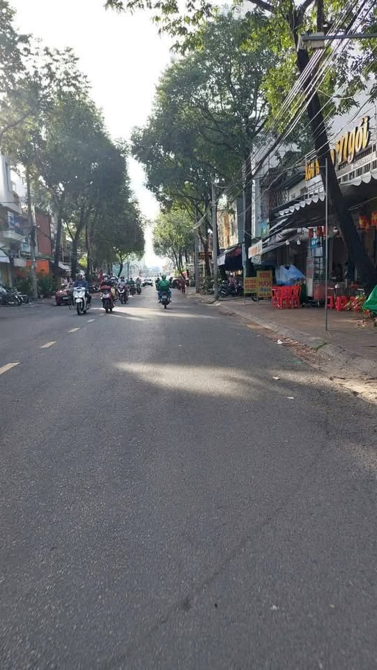 Cho thuê nhà mặt tiền Đinh Tiên Hoàng, Cần Thơ - Giá 10 triệu/tháng