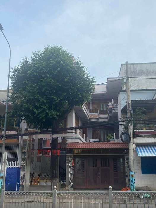 Nhà mặt tiền Trần Hưng Đạo, Phan Thiết 170m², kinh doanh cực đỉnh