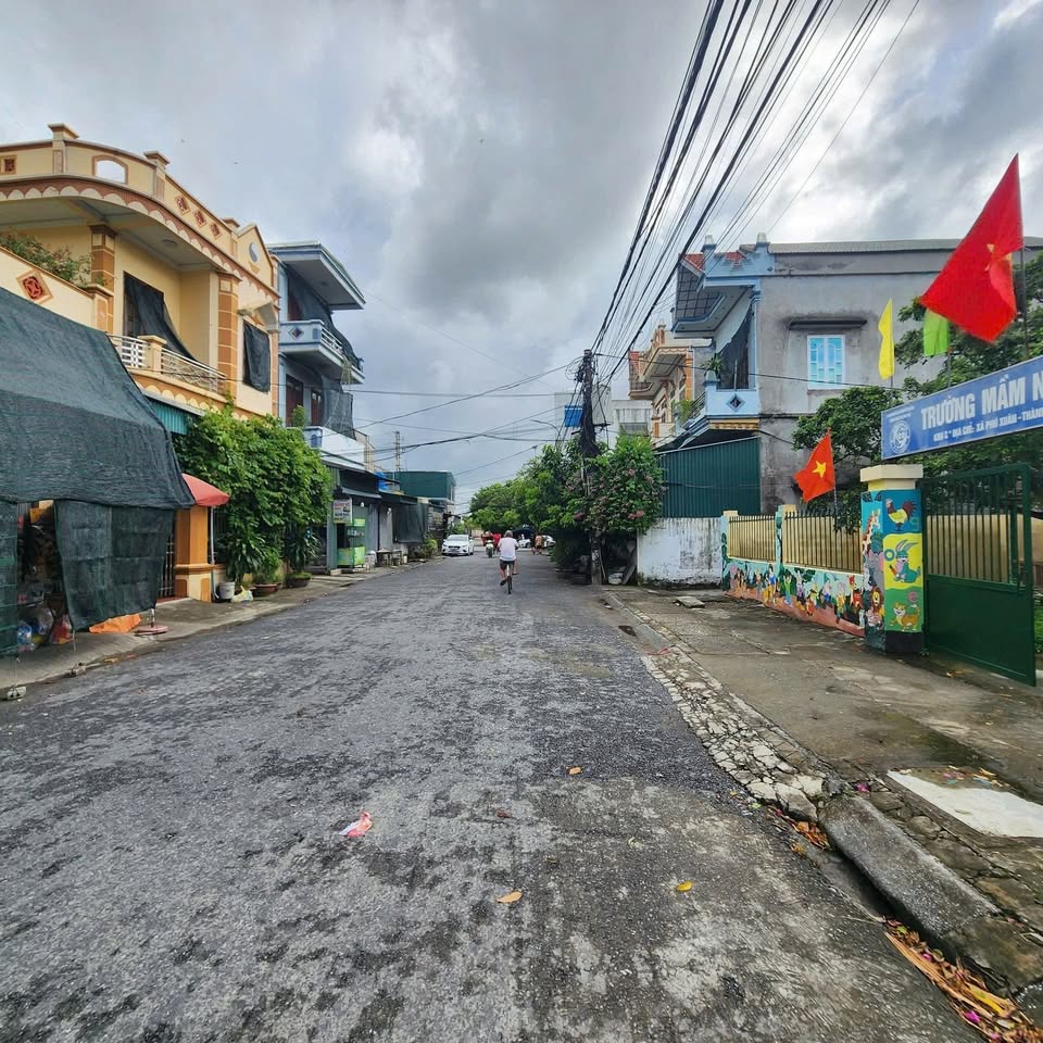 Bán đất mặt đường Nghĩa Chính 90m2, vừa ở vừa kinh doanh, ô tô tránh