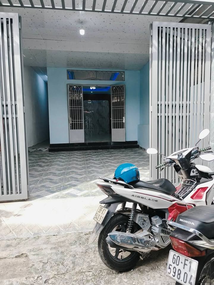 Siêu phẩm nhà phố tại KP2 Trảng Dài, Đồng Nai, chỉ cách hồ bơi Phương Nam và Chợ Trảng Dài vài bước chân