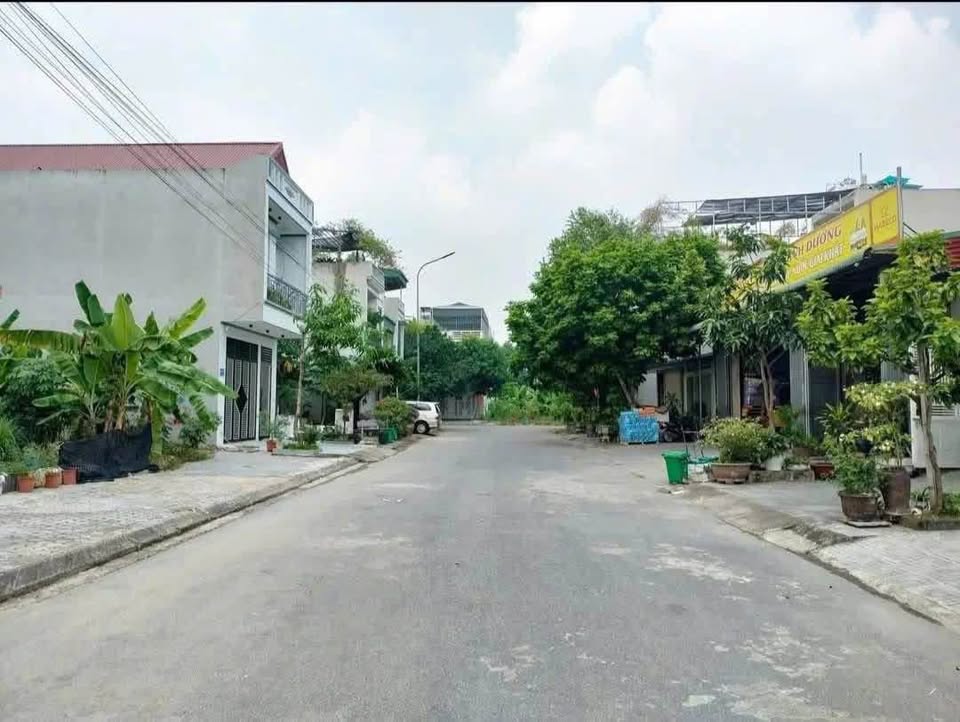 Bán đất Quảng Thắng, 100m2, chỉ 3 tỷ nhỉnh, cạnh trường Mầm non Tuổi Thần Tiên và gần 3 tòa chung cư Tân Thành