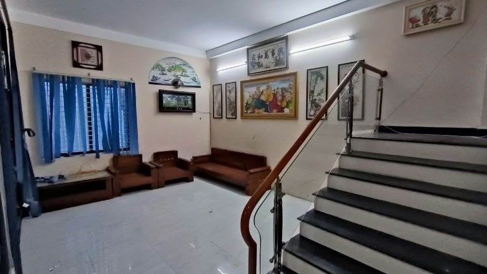 Bán nhà 2 tầng 2 mê 77m² kiệt Hoàng Thúc Trâm, Hải Châu - Giá nhỉnh 4 tỷ