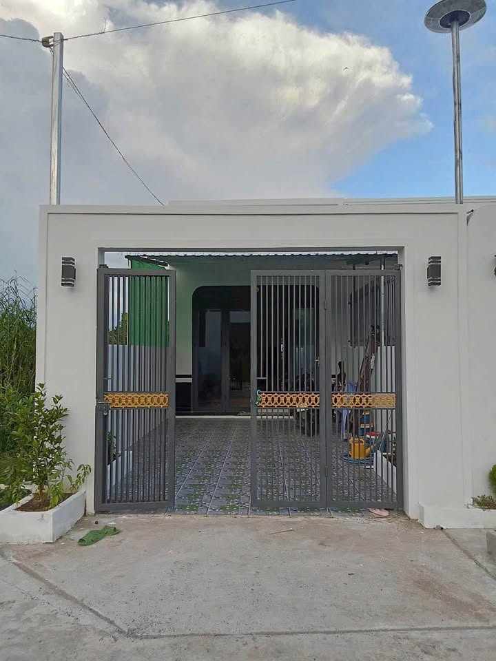 Nhà Tây Nam mát mẻ, lộ ô tô rộng thoáng, sổ hồng 151m2 thổ cư tại Phong Điền