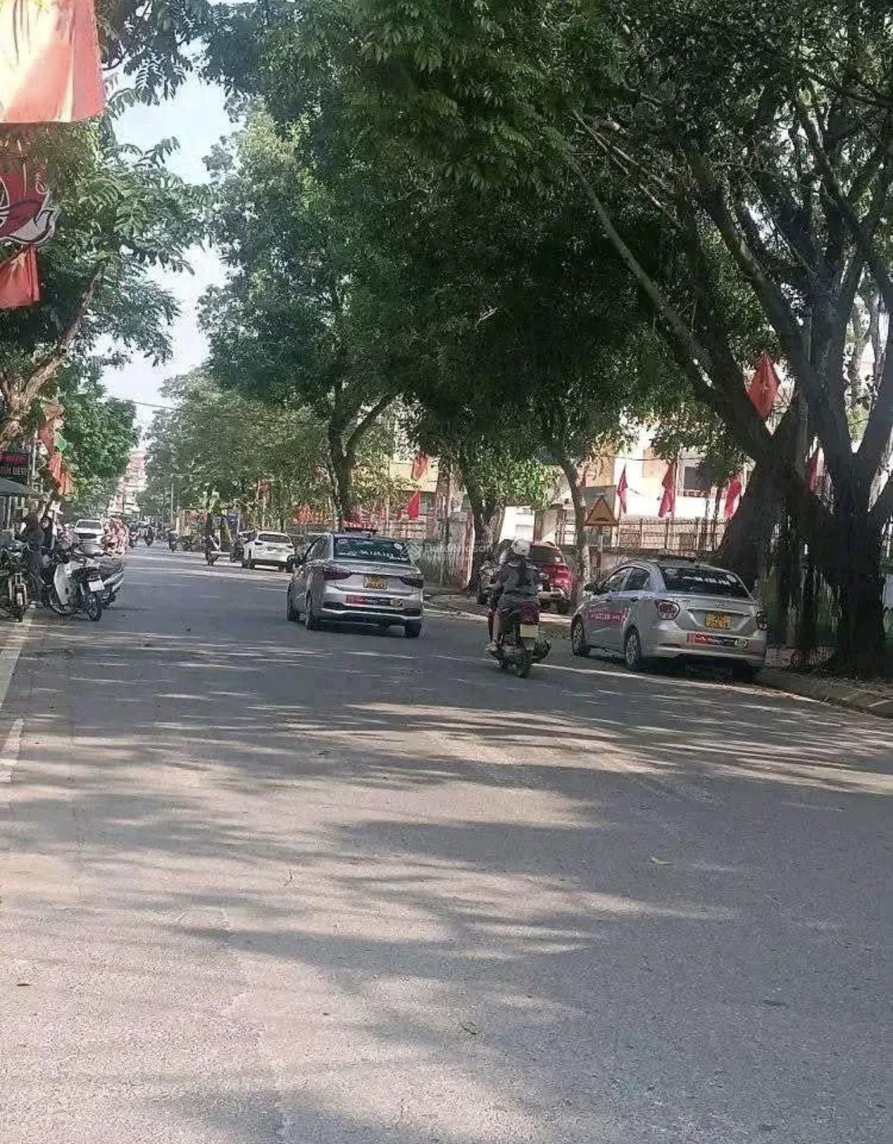 Cắt lỗ 200tr 78m2, MT 6m Xuân Khanh, Sơn Tây gần ĐH Việt Hung, BV, chợ, vành đai 5 giá chỉ 1 tỷ