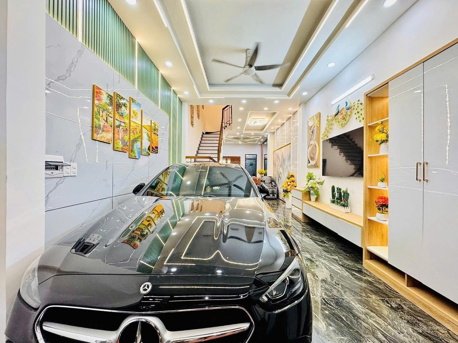 Lên sóng siêu nhà phố dài 17m ngay bùi đình tuý bình thạnh