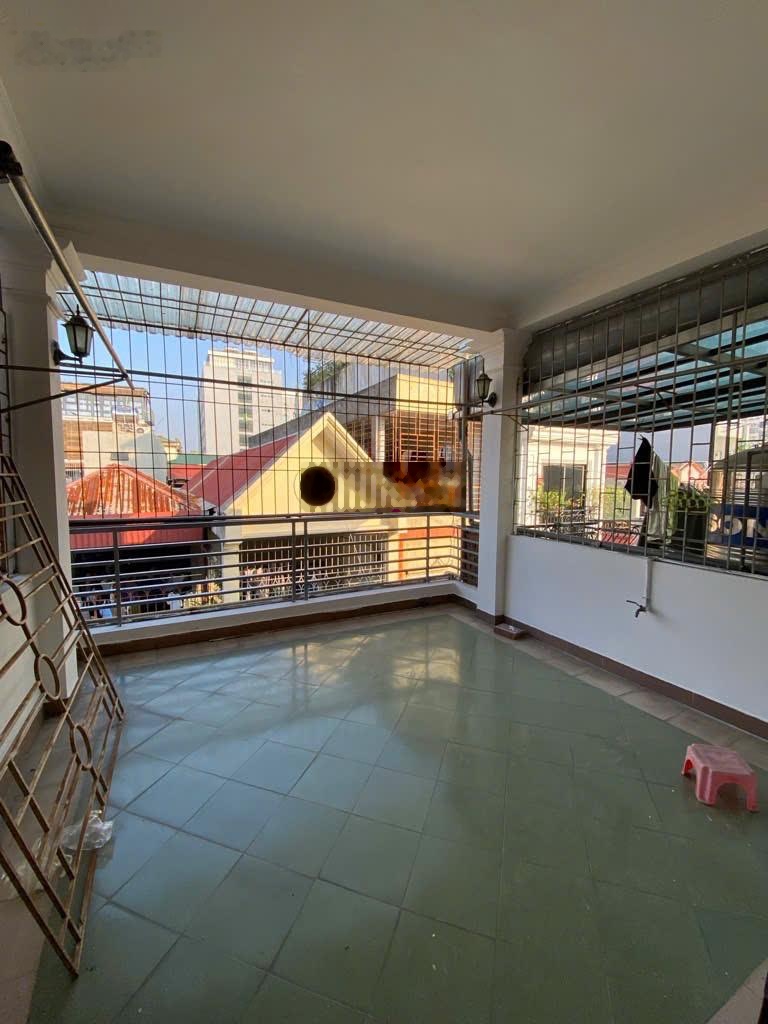 Bán nhà khu phân lô ô tô Vĩnh Phúc, Ba Đình, ô tô vào nhà, khu vực dân trí cao, 39m, 5 tầng, 13 tỉ