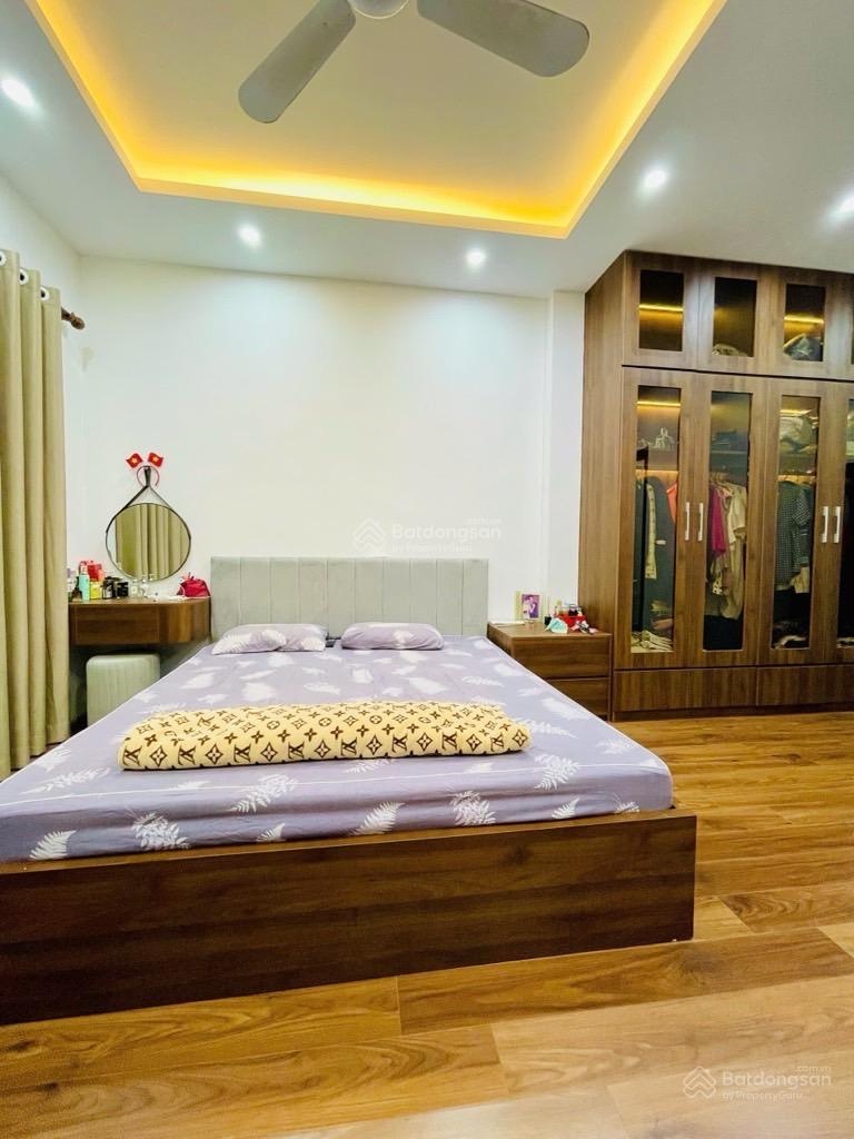 Sót căn đẹp-#ngọc_hà. gần phố-mới koong -full nội thất xịn sò. dt: 38 m-mt:4,3 m x 5 t .