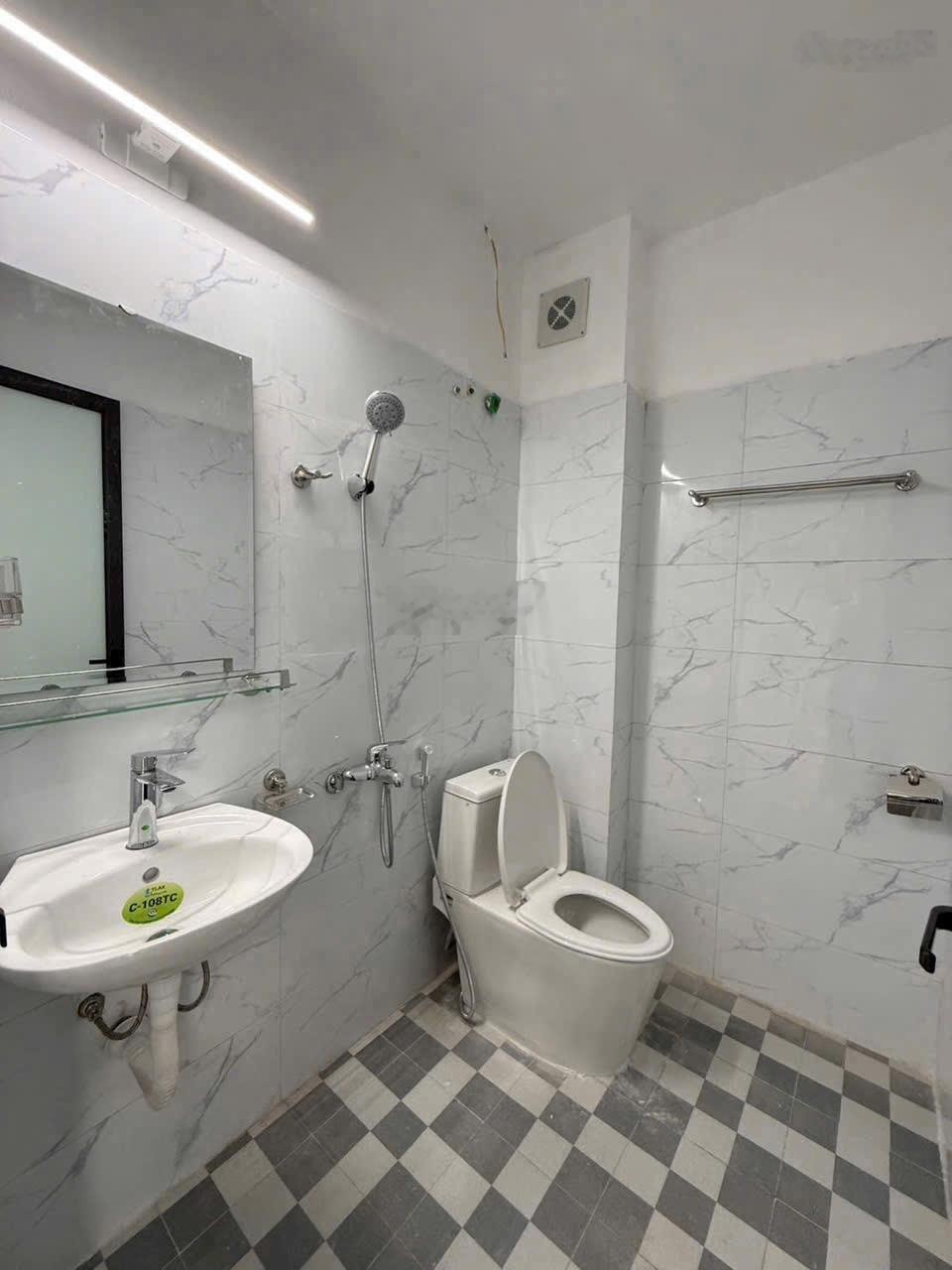 Bán nhà biên giang hà đông - 4 tầng mới đẹp, cách quốc lộ 6 chỉ 500m