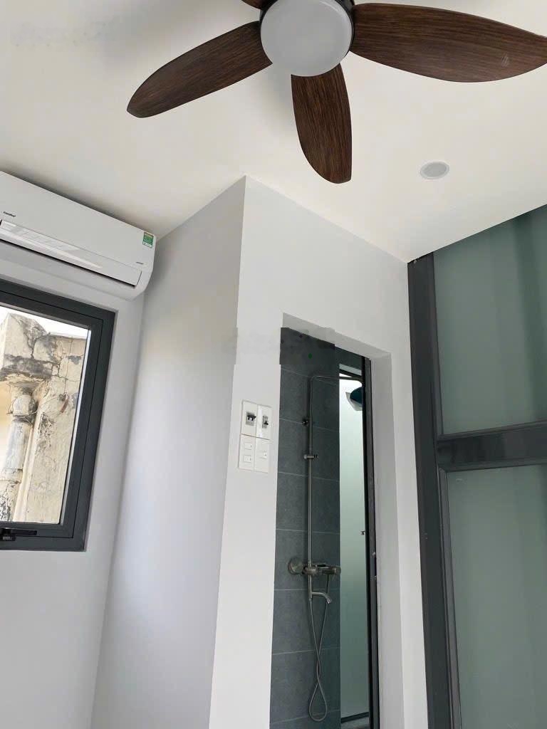 Chu văn an - 18m2 - nhà có thang máy, thang bộ - hẻm xe hơi - 4 tầng - 4,15tỷ