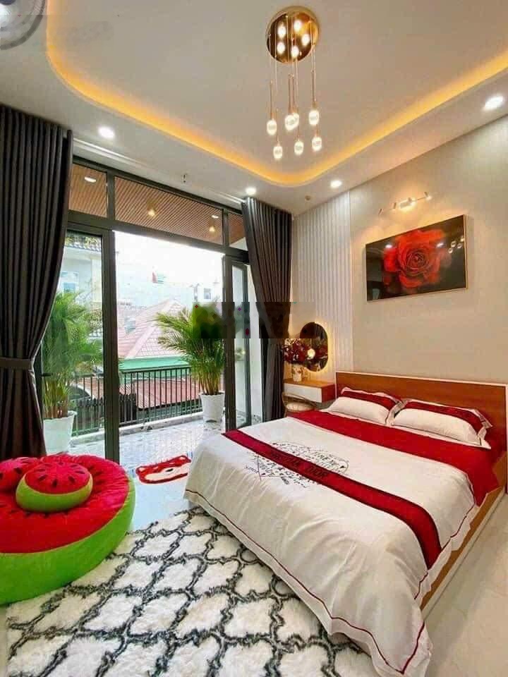 Nhà 1 lầu 5x20m. Giá 760 triệu . ngay chợ Phú Lợi - Phạm Thế Hiển Q8. Đang cho thuê 21tr/tháng