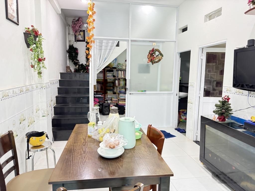 Nhà phạm văn chiêu-phường 9-gò vấp-42m2 (4x11)-hxh-3.99 tỷ