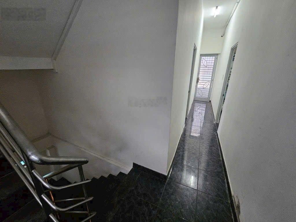 Hẻm xe hơi vào nhà .điện biên phủ gần q.1.nhà vuông lô góc thoáng mát . chỉ 4.98 tỷ