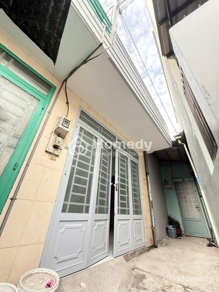 Bán nhà vi bằng hoc môn 36m2 , ngang 6m 3pn 2WC