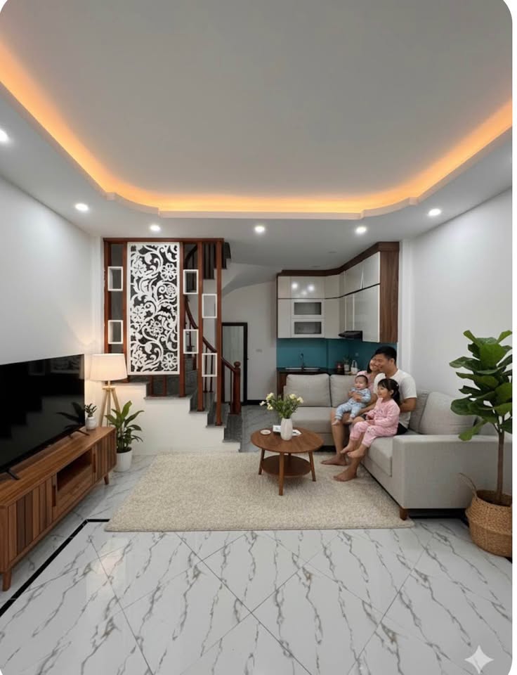 Bán nhà 5 tầng, 4 phòng ngủ, Mỹ Đình, giá chỉ 8 tỷ