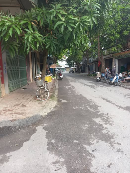 Bán đất vàng phường Hạc Thành 78m2, mặt tiền 4,1m hướng Đông Nam