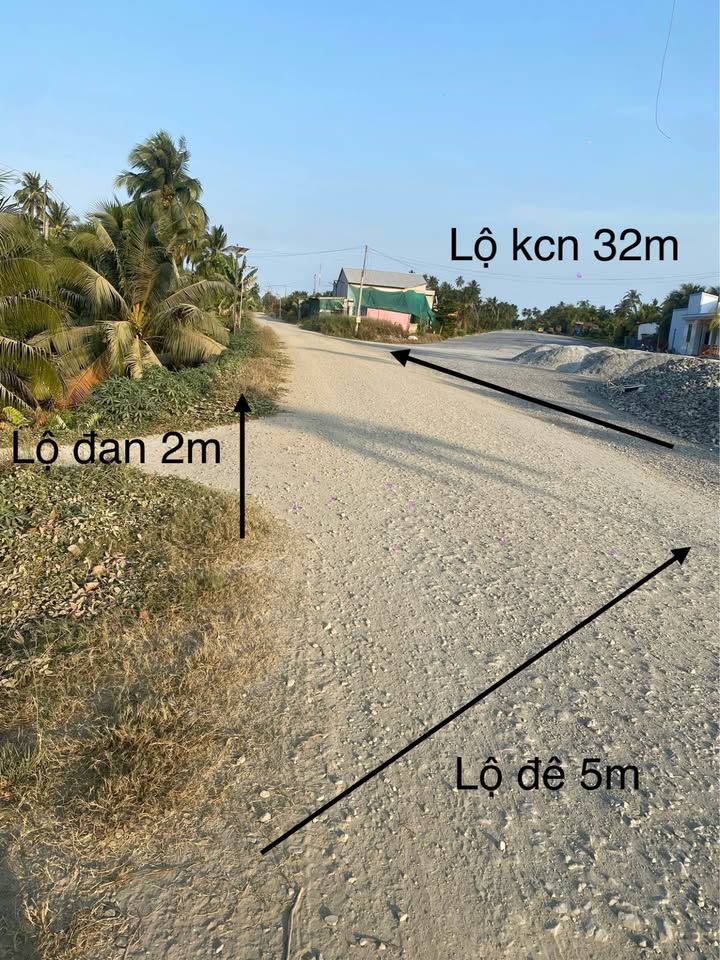 Bán đất nở hậu 11.000m2 tại Long Định, Bến Tre, gần sông Cửa Đại