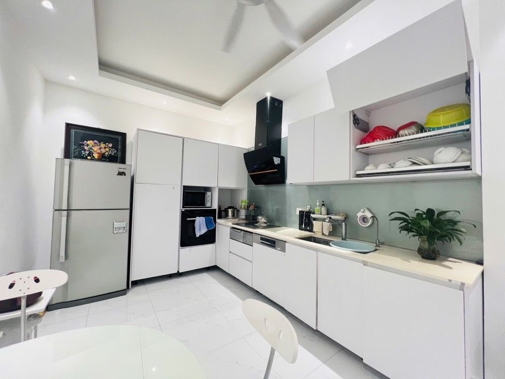 Nhà 44m2 Giáp Bát, Hoàng Mai, hai thoáng trước sau, giá 8,75 tỷ