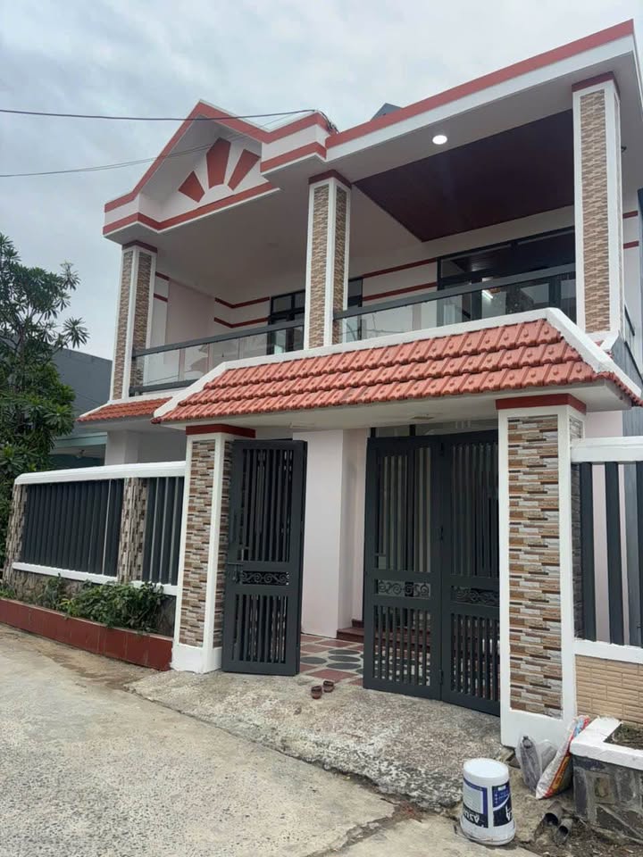 Bán biệt thự 2 tầng, 220m2 Tân Hạnh, Đà Nẵng, ngang 9m, giá 3,59 tỷ