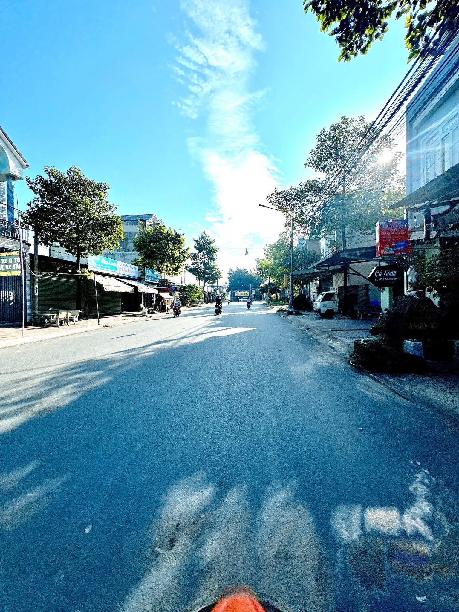 Bán nhà 1 trệt 1 lầu tại khu tái định cư Tân Biên, chỉ cách Nhà thờ Hà Phát 200m, đường 7m, giá 3.3 tỷ