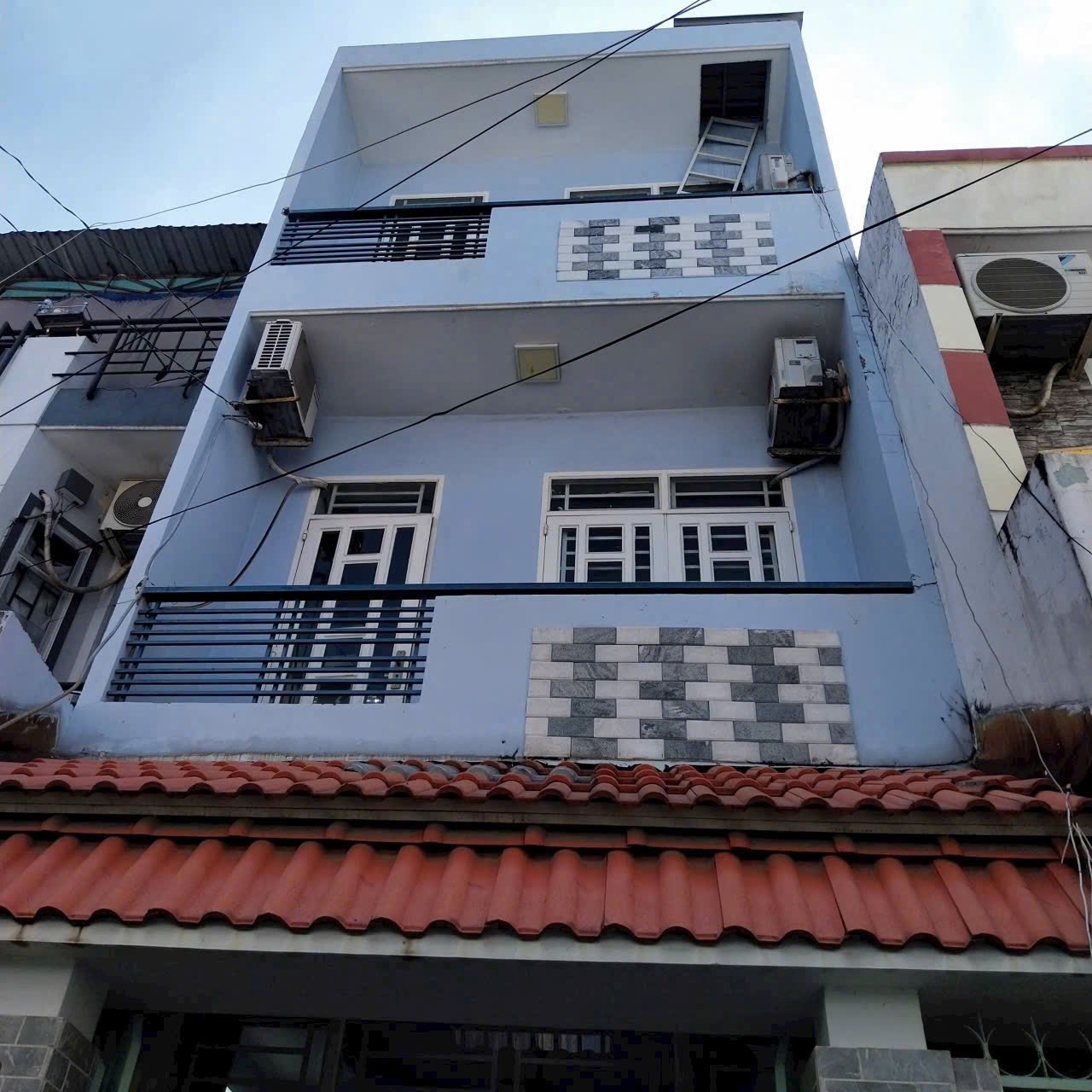 Siêu phẩm nhà nguyên căn hẻm xe hơi Phan Huy Ích, phường 12, quận Gò Vấp đang chờ bạn