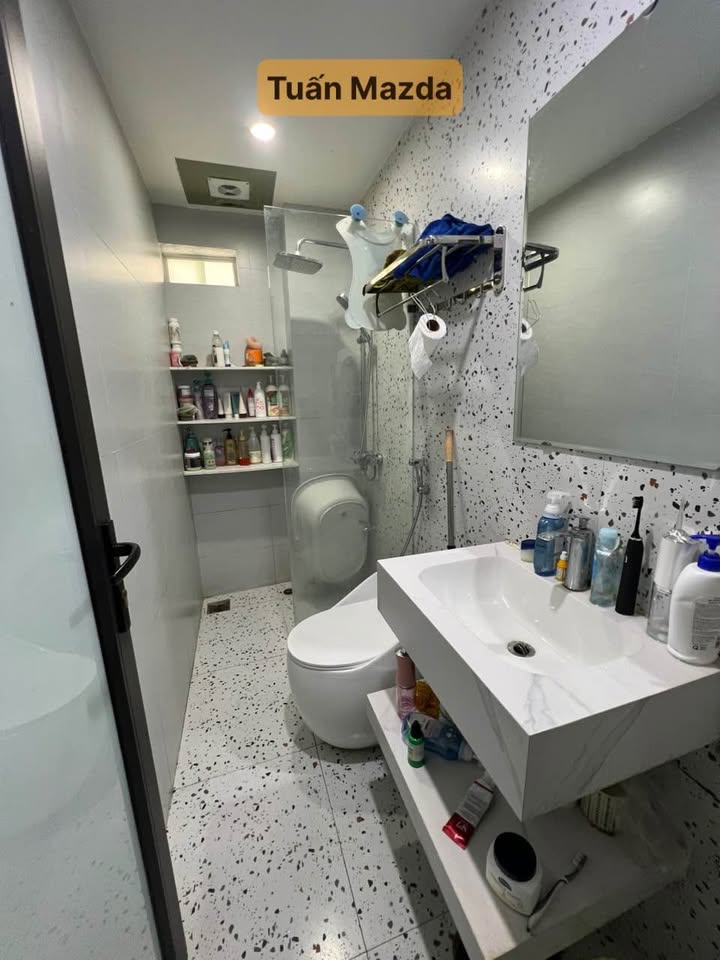 Bán nhà 3 tầng trung tâm Thái Bình, ngõ taxi thông, 60m2, 3 tỷ