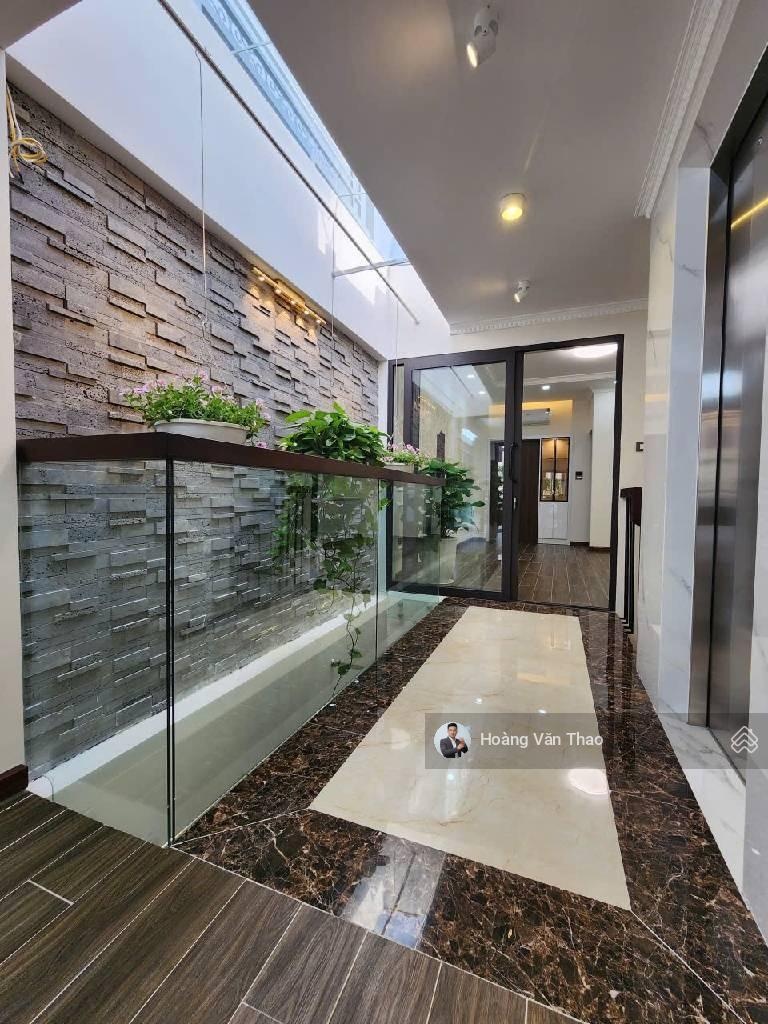 Nhà mới cứng kim mã 68m2 - 6t, thiết kế hiện đại chuẩn smarthome cách phố 30m, trước nhà rộng 3m