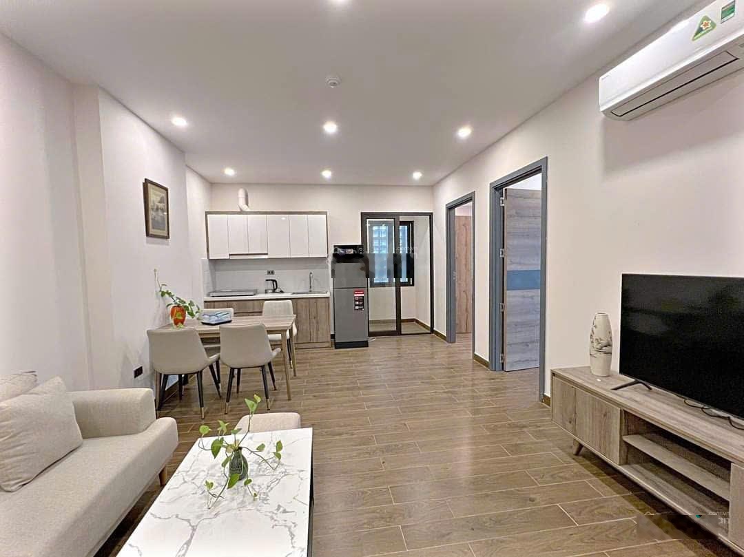 Cho thuê nguyên căn hẻm xe tải Đường Lý Thường Kiệt - 4 x 16m trệt lửng 2 lầu sân thượng 9 PN 6 Wc