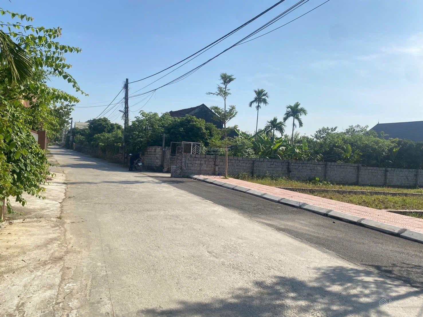 Hàng f0 xuân mai đón sóng ql6 mở rộng và thành phố vệ tinh xuân mai