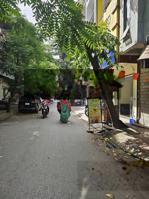 Phân lô vỉa hè ô tô tránh chạy vòng quanh 2 thoáng ô chờ thang máy vừa ở vừa kinh doanh