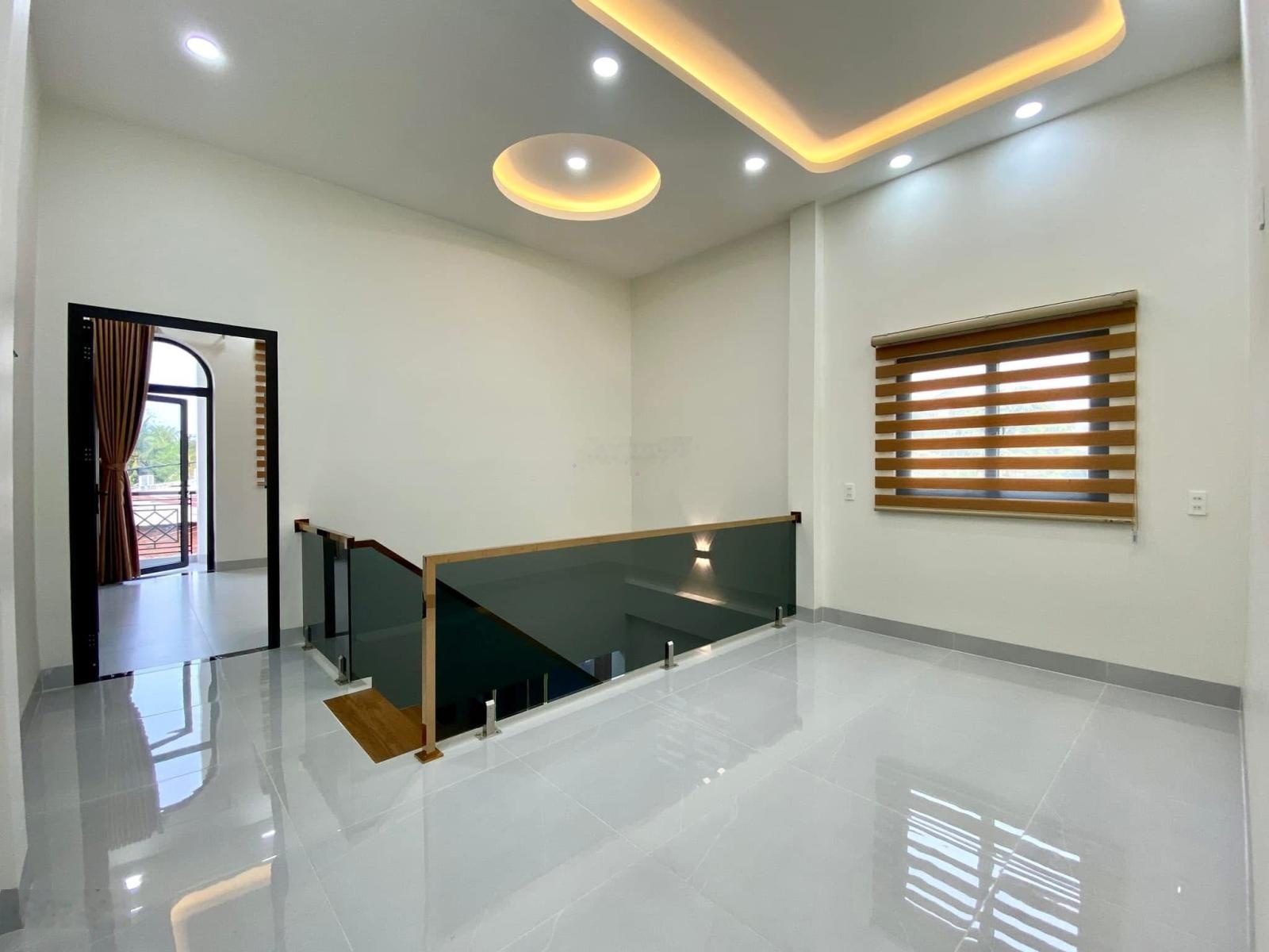 Bán nhà riêng kdc Phong Phú 5 Bình Chánh, cáchbx Q8 600m