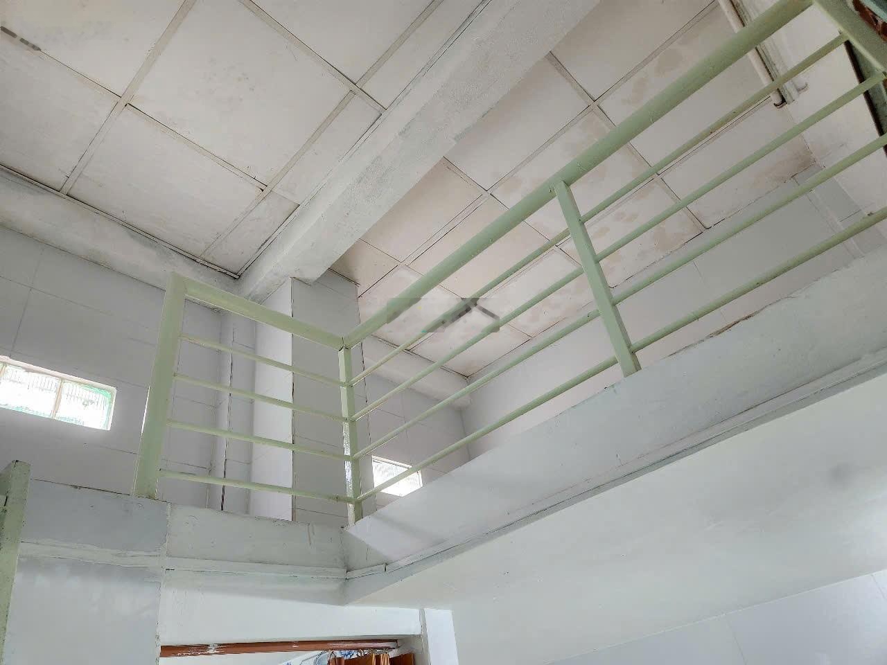 Chính chủ cho thuê phòng trọ 20m2.Giá: 2,5tr/ tháng.Đường Tân Hòa Đông.P14-Q6.Lh: 0918410614