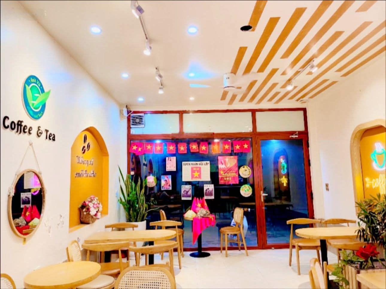 Siêu phẩm vỉa hè, kinh doanh mặt Đường Nguyễn Văn Trỗi Chương Mỹ Hà Nội DT 60m2 3 tầng giá hơn 3 tỷ