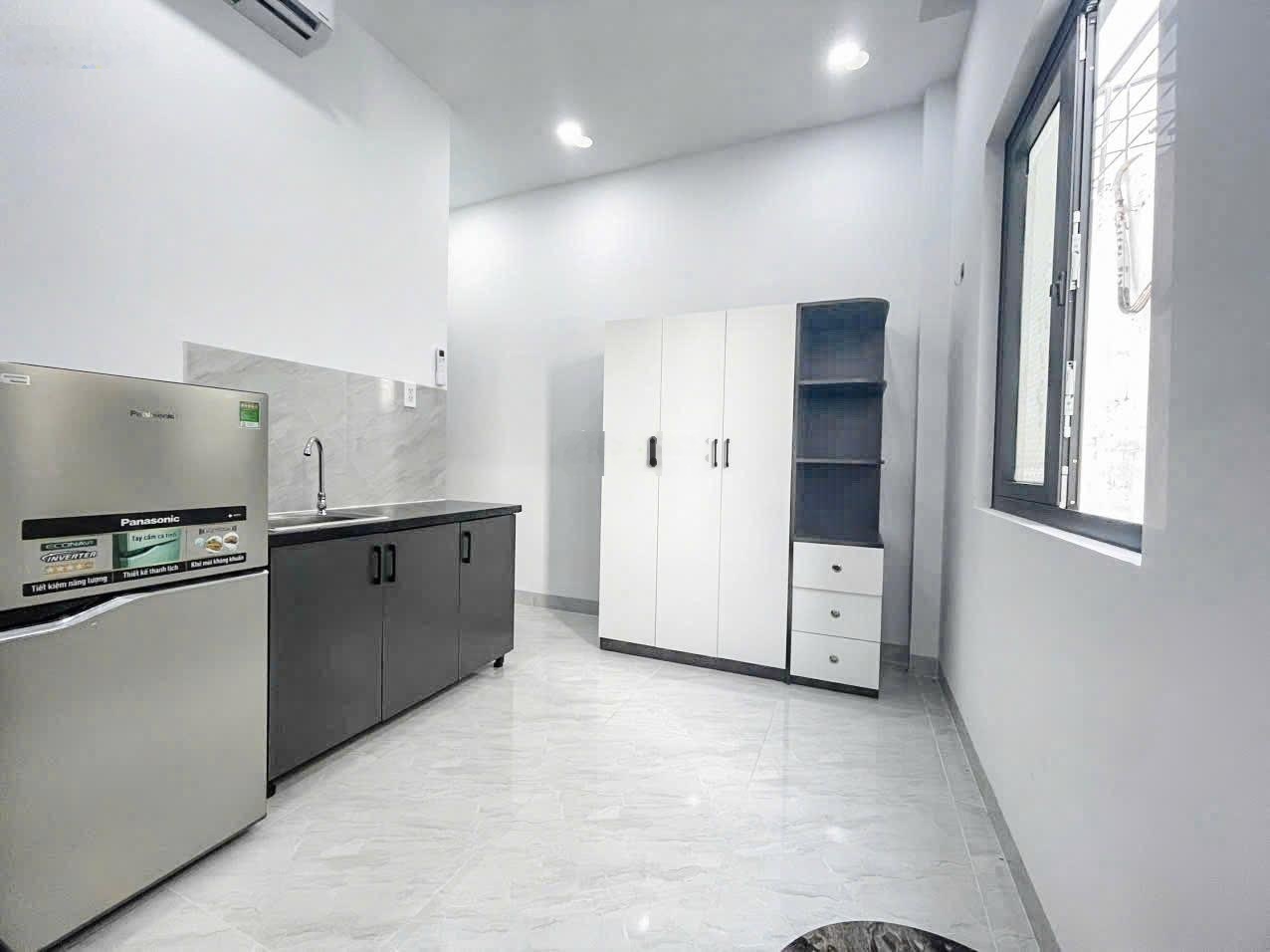 Cho thuê phòng trọ-NHÀ MỚI FULL NỘI THẤT tại Nguyễn Kiệm, Phường 9-Phú Nhuận-BÌNH THẠNH-SÂN BAY-Q3