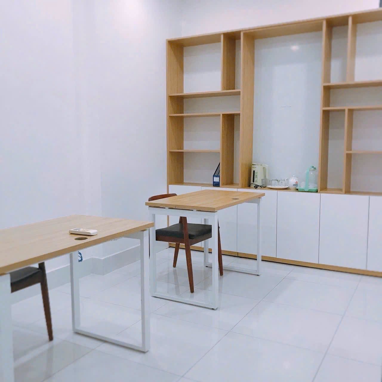 Ngôi nhà tọa lạc trên mặt tiền Đại Lộ Đồng Khởi sầm uất, thuộc xã Phú Tân, tỉnh Bến Tre