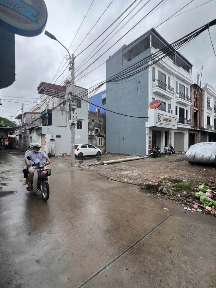 Mặt tiền siêu phẩm, kinh doanh đỉnh chóp gần vườn hoa Trần Thành Ngọ, Kiến An, giá yêu thương