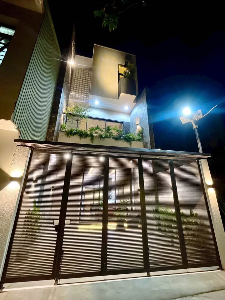 Nhà 3 phòng ngủ, 2 mê, hướng Bắc, đường ô tô 4m - Đinh Công Tráng, thành phố Buôn Ma Thuột