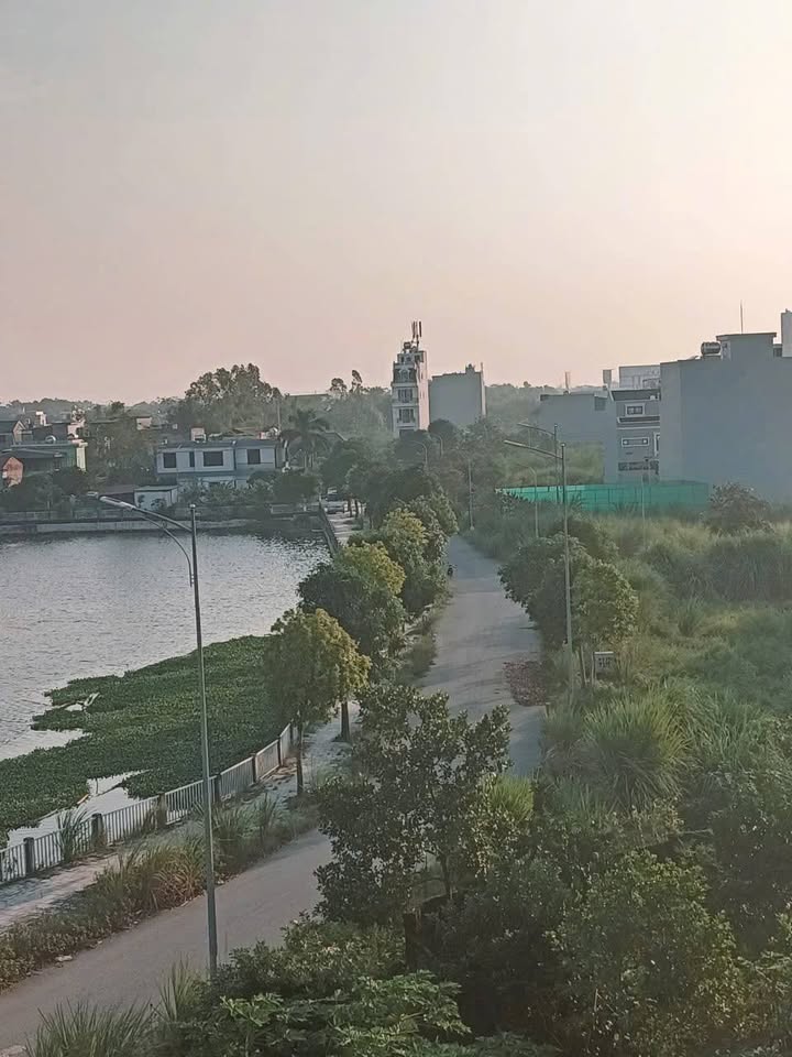 Đất mặt đường Hồ Đắc Di, cổng sau Bệnh Viện Việt Đức, giá siêu hấp dẫn