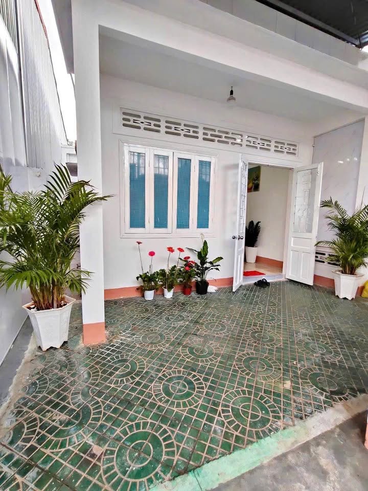 Nhà 5mx14m hẻm cấp 1 Mai Hắc Đế, 2 tỷ 850 triệu