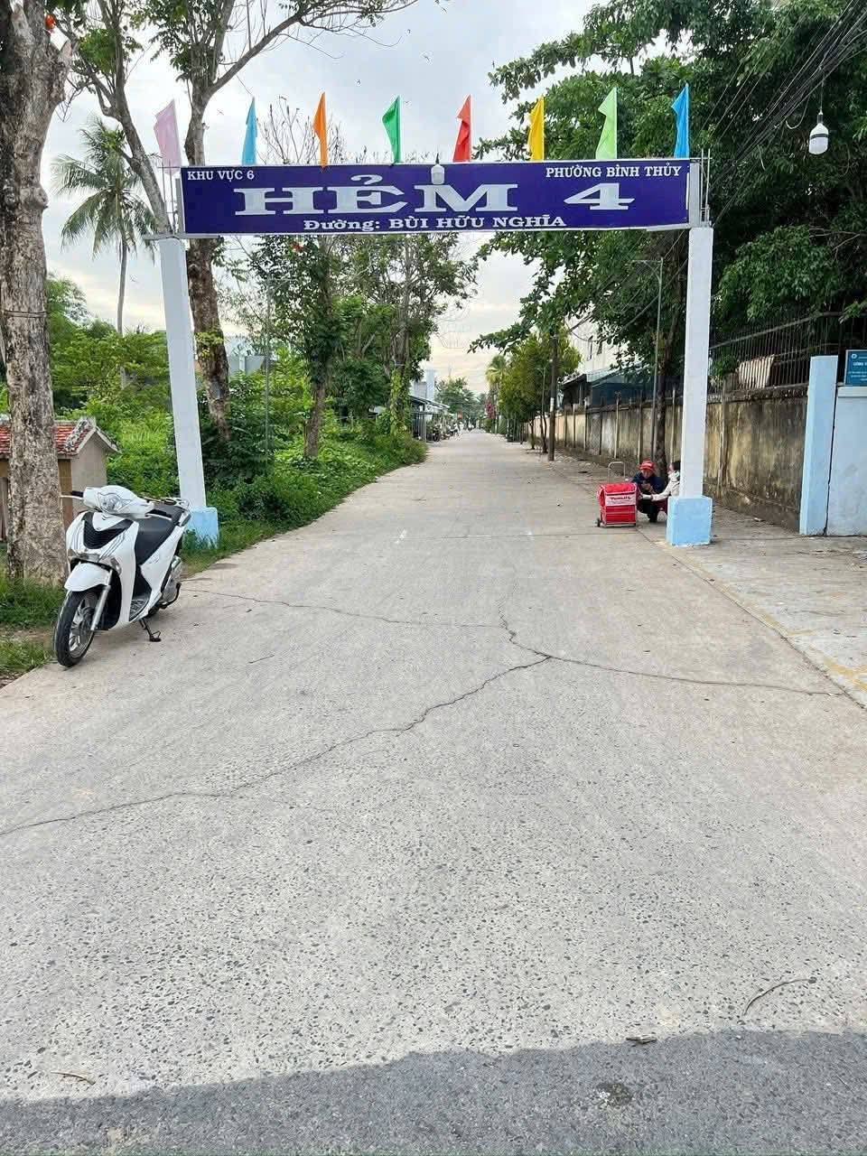 Nền xinh xắn 46m² hẻm 4 Bùi Hữu Nghĩa, giá iu thương 450 cành