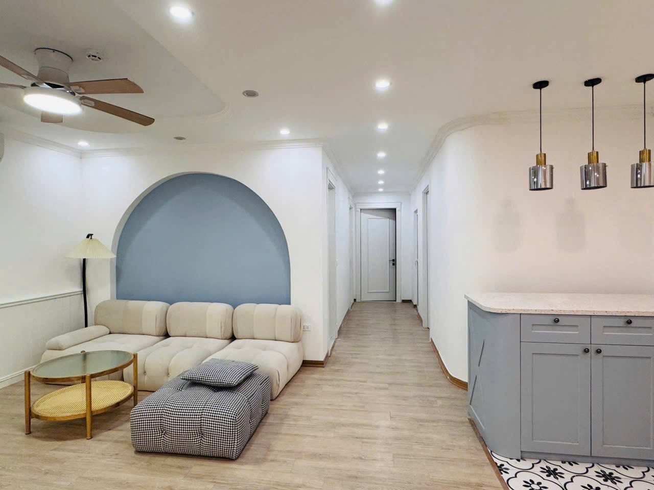 Chung cư Eurowindow 82m2, 3 phòng ngủ, sổ đỏ lâu dài, gần Cầu Tứ Liên