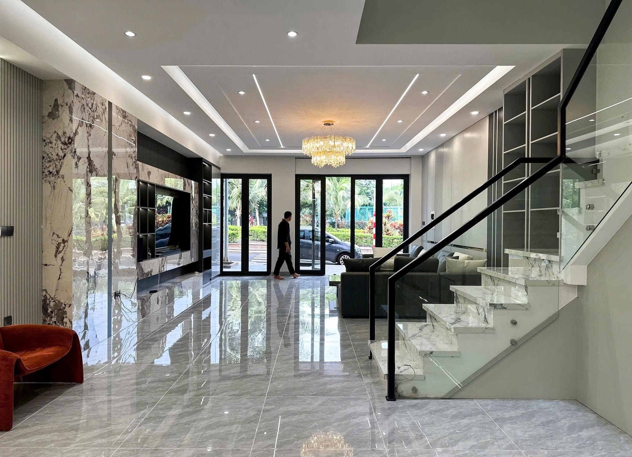 Bán nhà 3 lầu khu Milano Eco City, view công viên, nội thất cao cấp, giá 8.5 tỷ